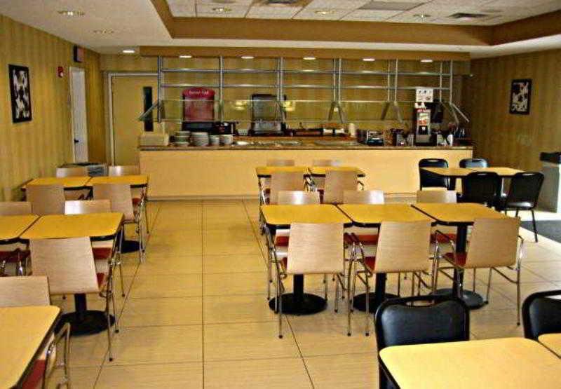 Towneplace Suites Rochester Restoran fotoğraf